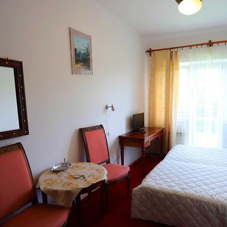 Domy Wczasowe Tryumfy Krynica Zdroj Exterior photo