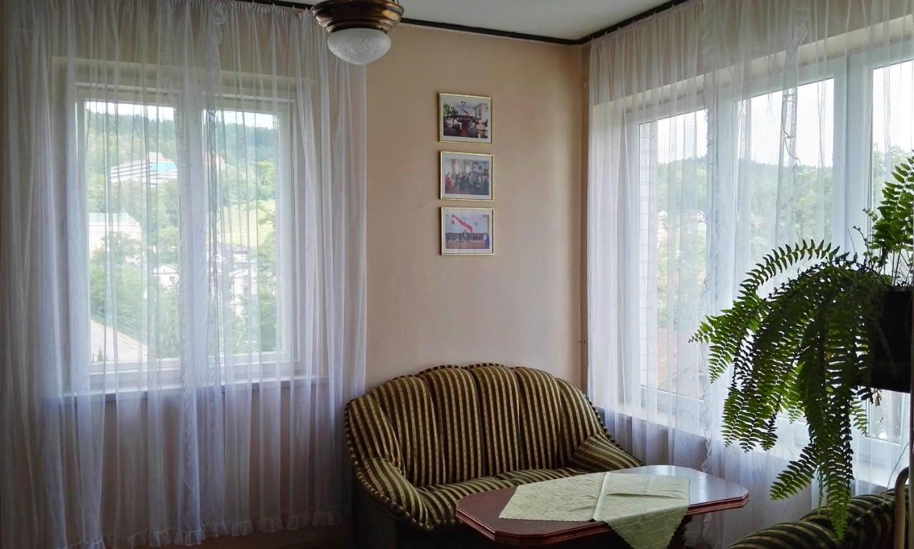 Domy Wczasowe Tryumfy Krynica Zdroj Exterior photo