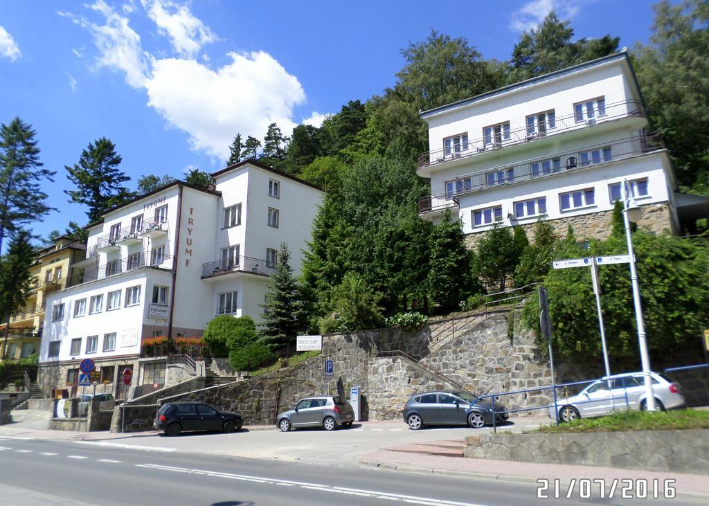 Domy Wczasowe Tryumfy Krynica Zdroj Exterior photo